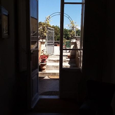 Bed and Breakfast Binario 5 Лукка Экстерьер фото