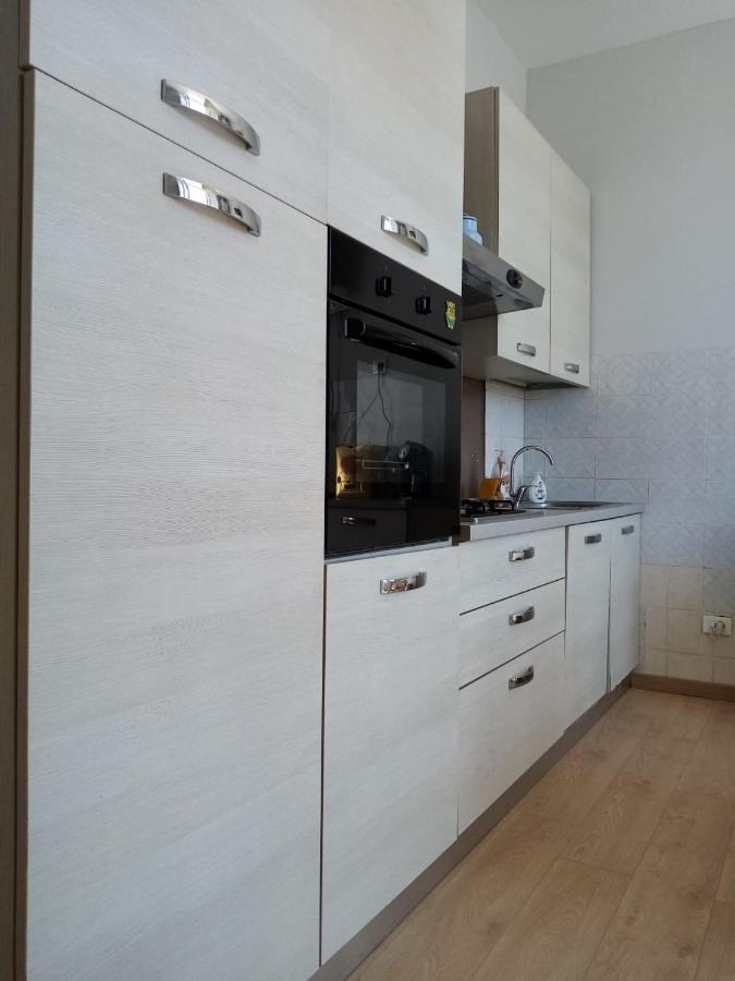 Bed and Breakfast Binario 5 Лукка Экстерьер фото