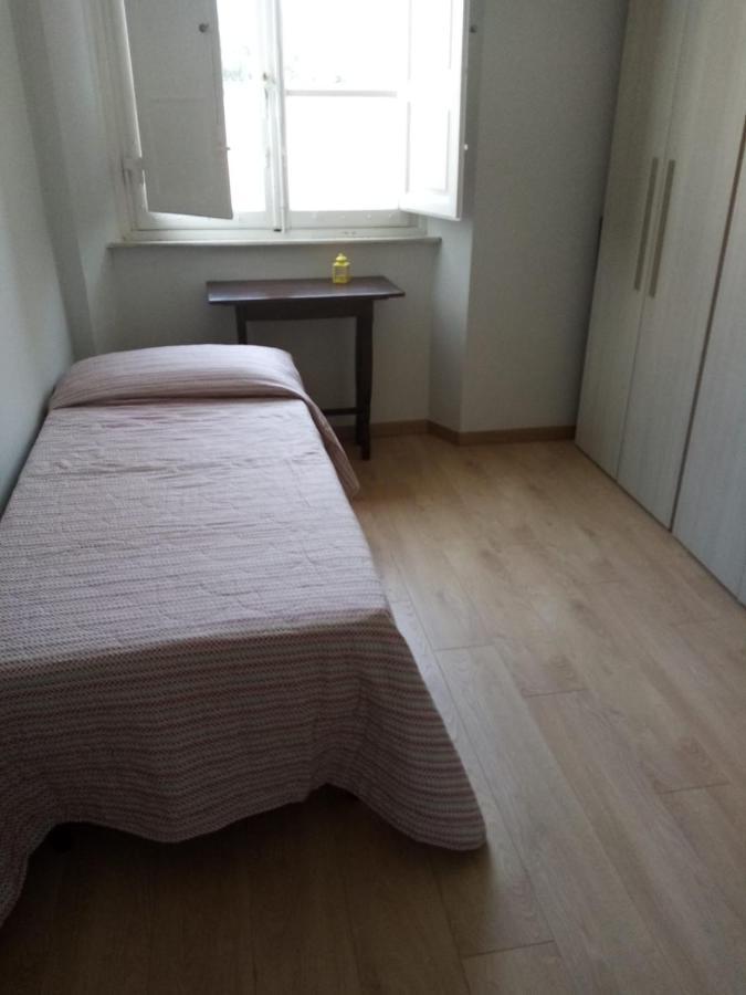 Bed and Breakfast Binario 5 Лукка Экстерьер фото
