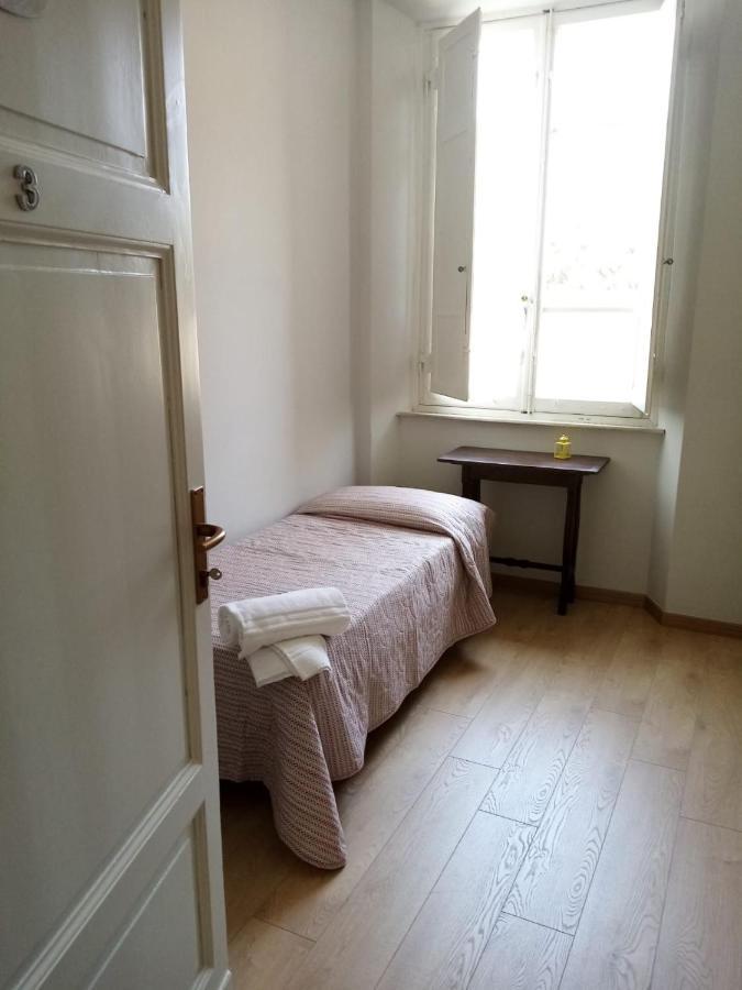 Bed and Breakfast Binario 5 Лукка Экстерьер фото